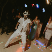 Fiesta_Cubana_Is_Cell_Black_Totem_366
