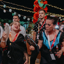 Is_cell_Feria_De_Abril_269