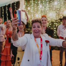 Is_cell_Feria_De_Abril_352