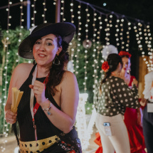Is_cell_Feria_De_Abril_423